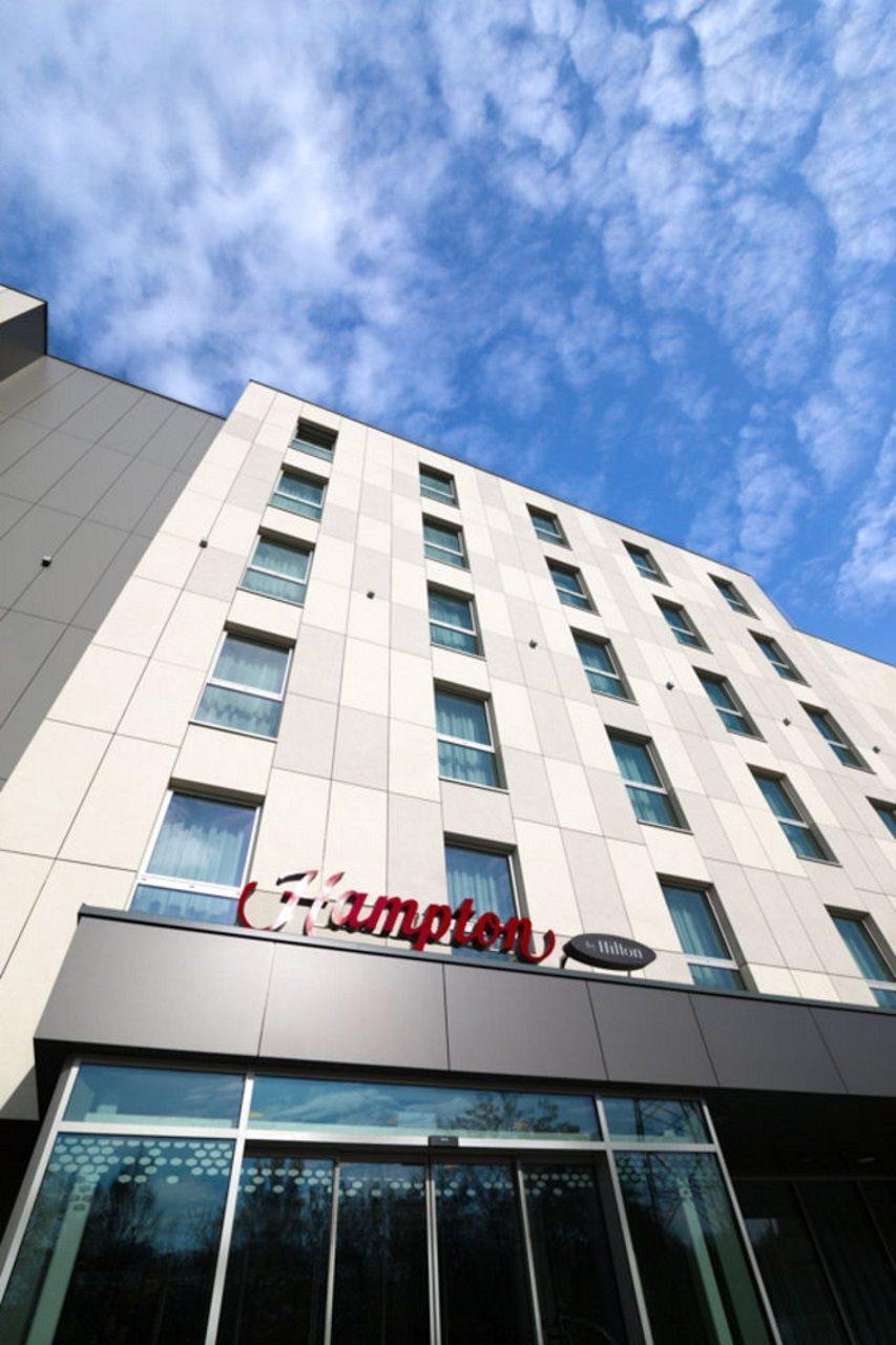 Hampton By Hilton Krakow Hotel Exterior photo